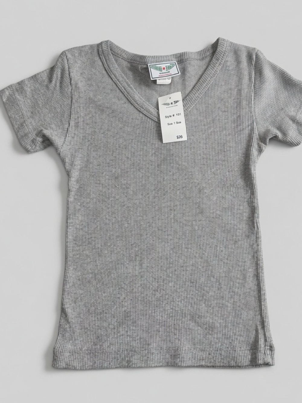 Hard Tail Forever Grey Ribbed V-Neck Short Sleeve Tee One Size NWT made in USA